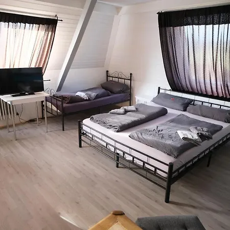 Sonnenmatte מלון 2*